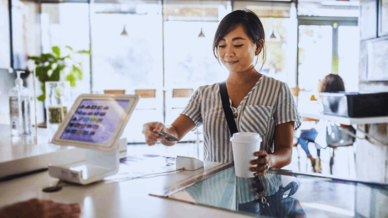 Upgrade OneCard Review: One Card for Pay-Now and Pay-Later Options