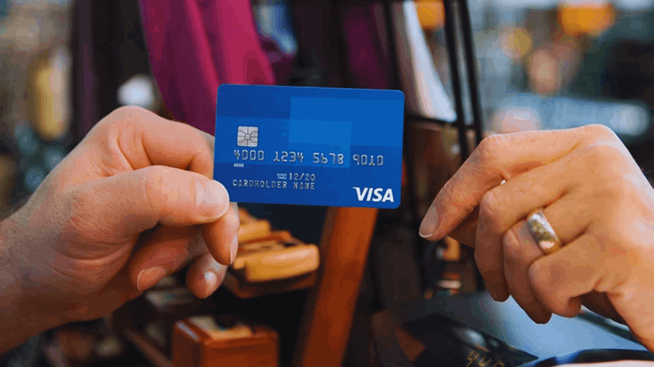 The Rise of Co-Branded Credit Cards: Why Brands and Users Love Them